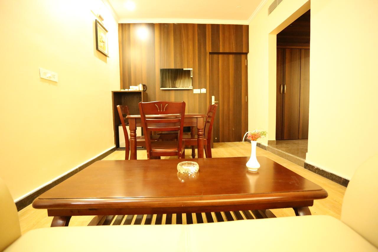 Kamlesh Continental Hotel Angul Cameră foto
