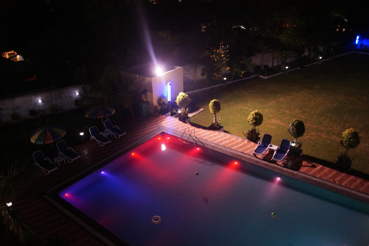 Kamlesh Continental Hotel Angul Exterior foto